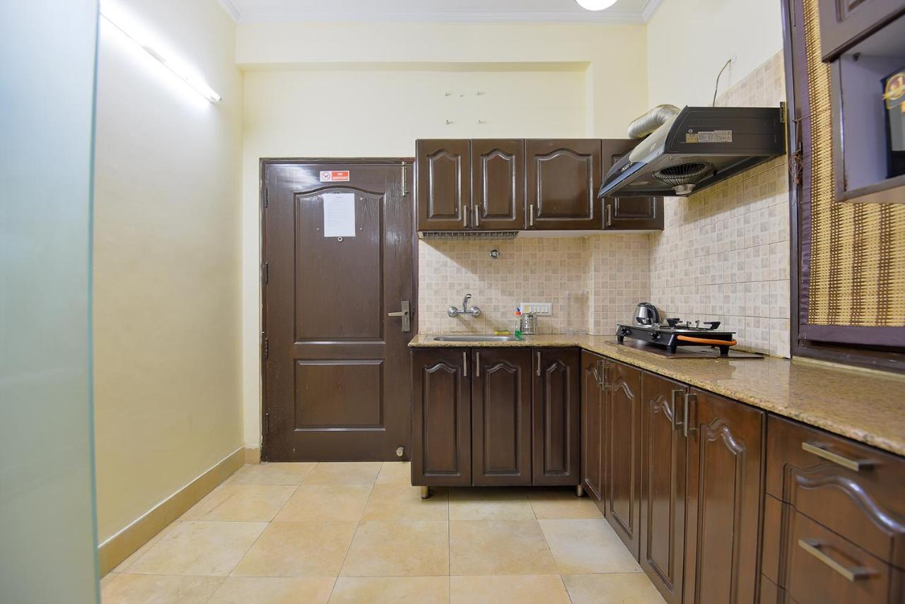 Bedchambers Serviced Apartments, Sushant Lok Гургаон Екстериор снимка