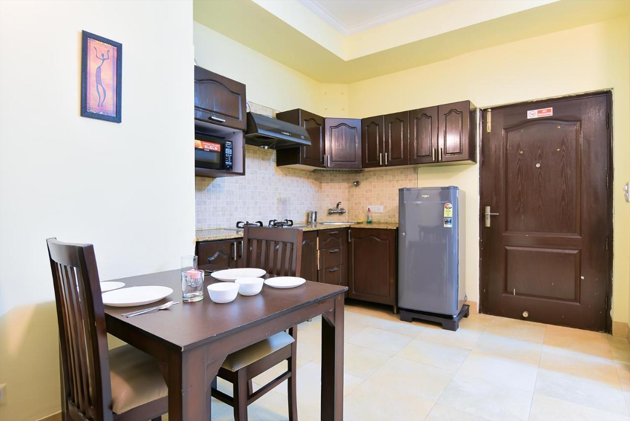 Bedchambers Serviced Apartments, Sushant Lok Гургаон Екстериор снимка