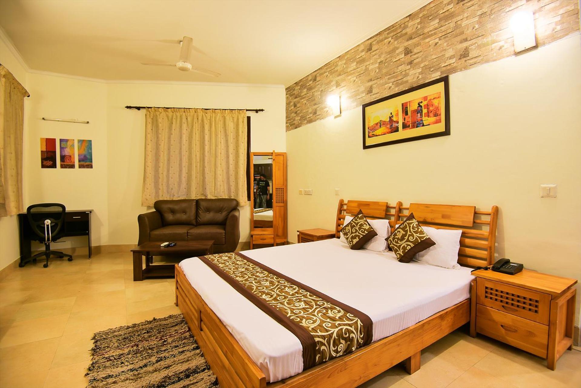 Bedchambers Serviced Apartments, Sushant Lok Гургаон Екстериор снимка